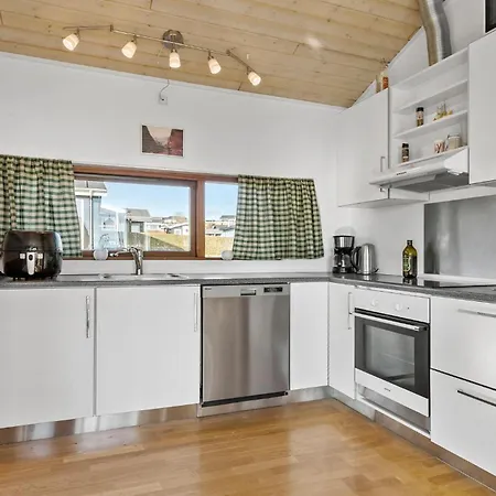 Gorgeous In With House Sea View
