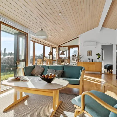 Gorgeous In With House Sea View Ronde